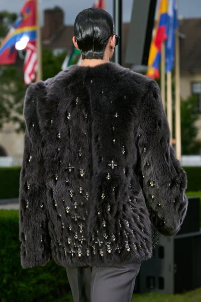 Look 141
